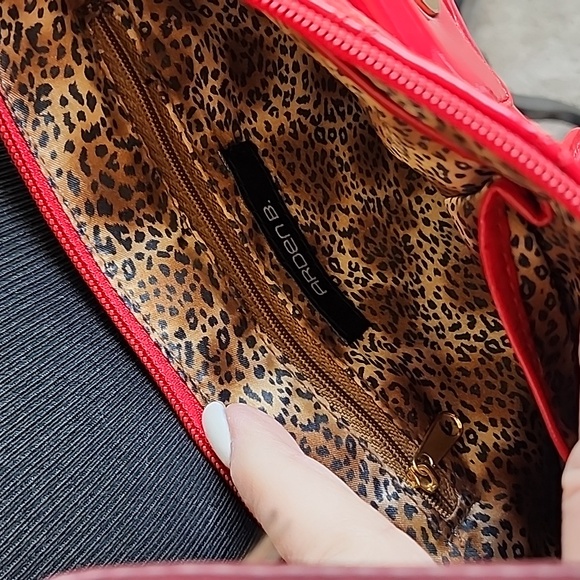 Cherry Red Patent Leather Evening Bag - Picture 5 of 11